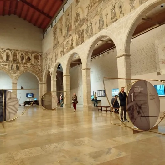 Exposición Santo Cáliz Almudín