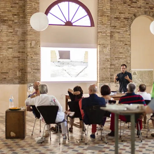imagen guidin architects valencia durante una presentación