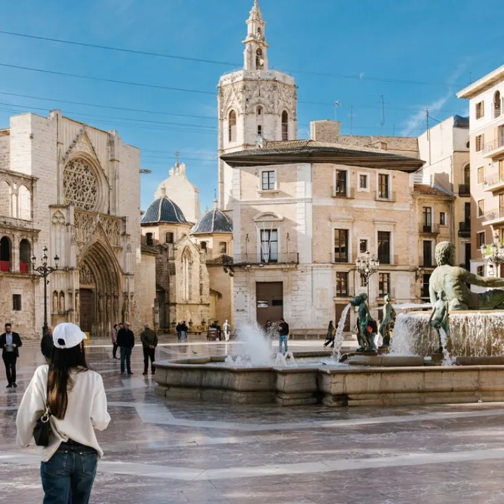 Plaza de la Virgen